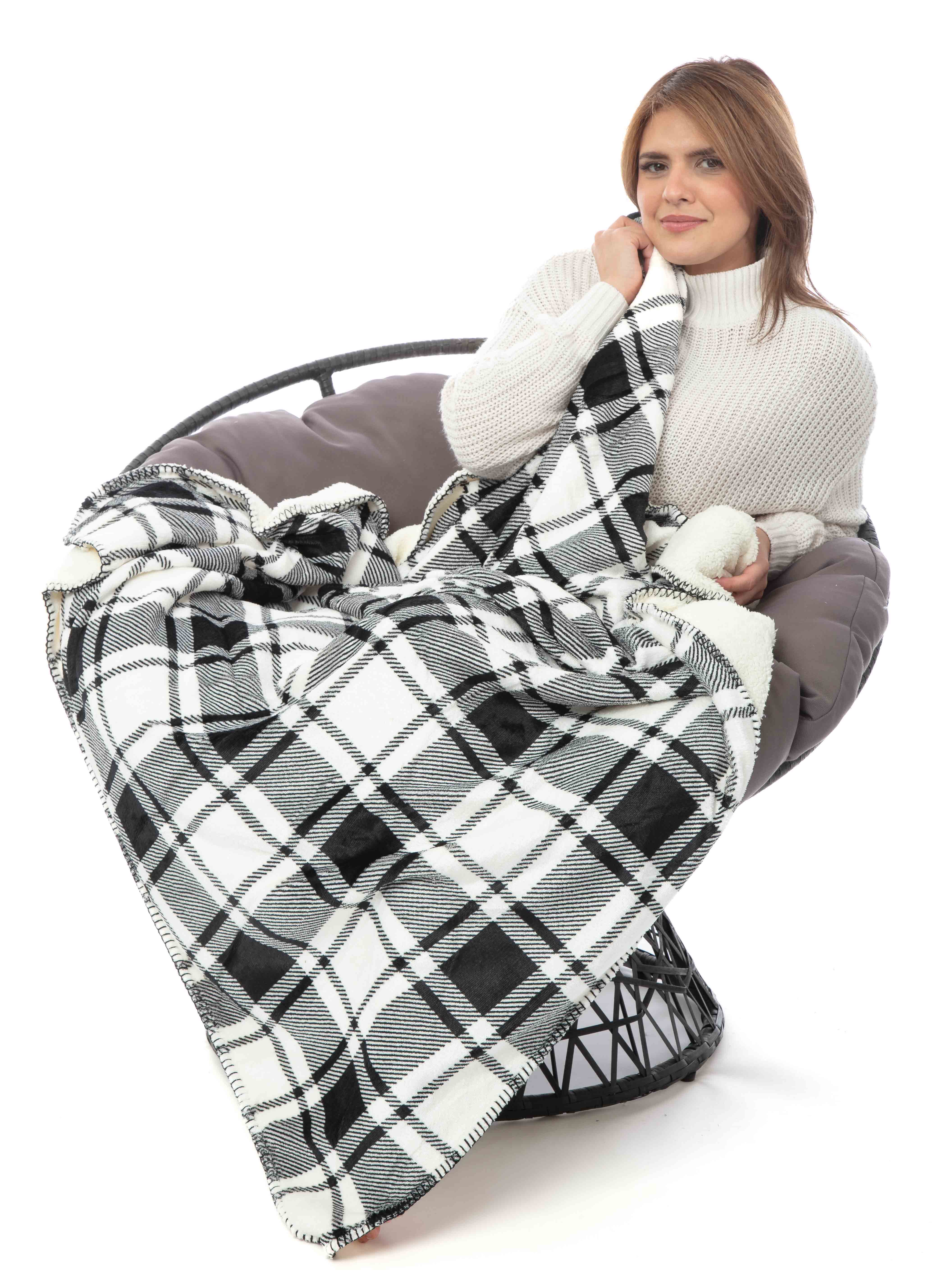 B&W Plaid - Sherpa Blanket - Image 3