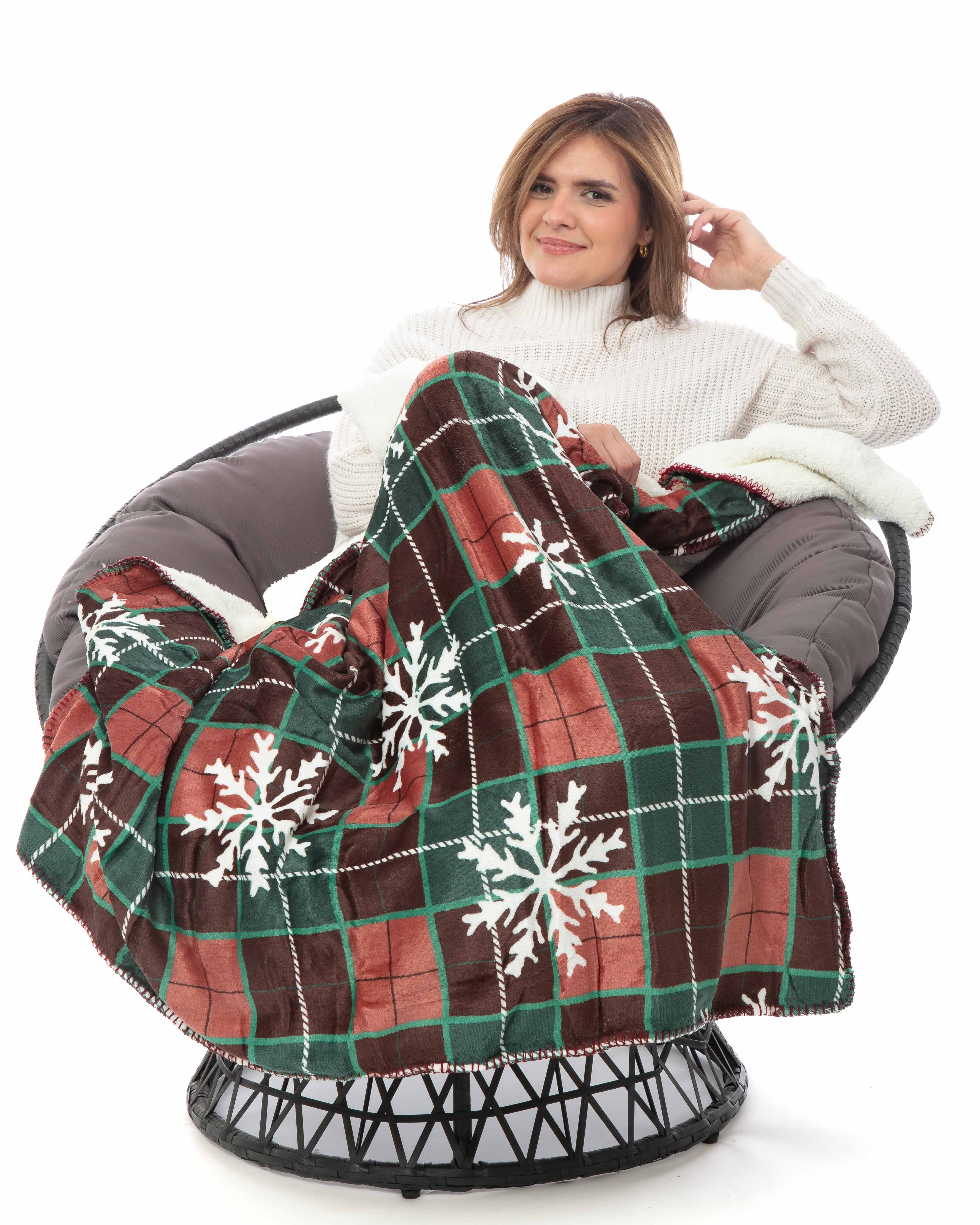 Christmas Magic - Sherpa Blanket - Image 3