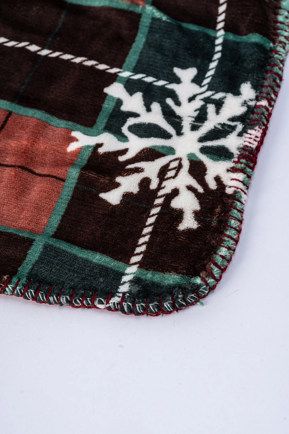 Christmas Magic - Sherpa Blanket - Image 8