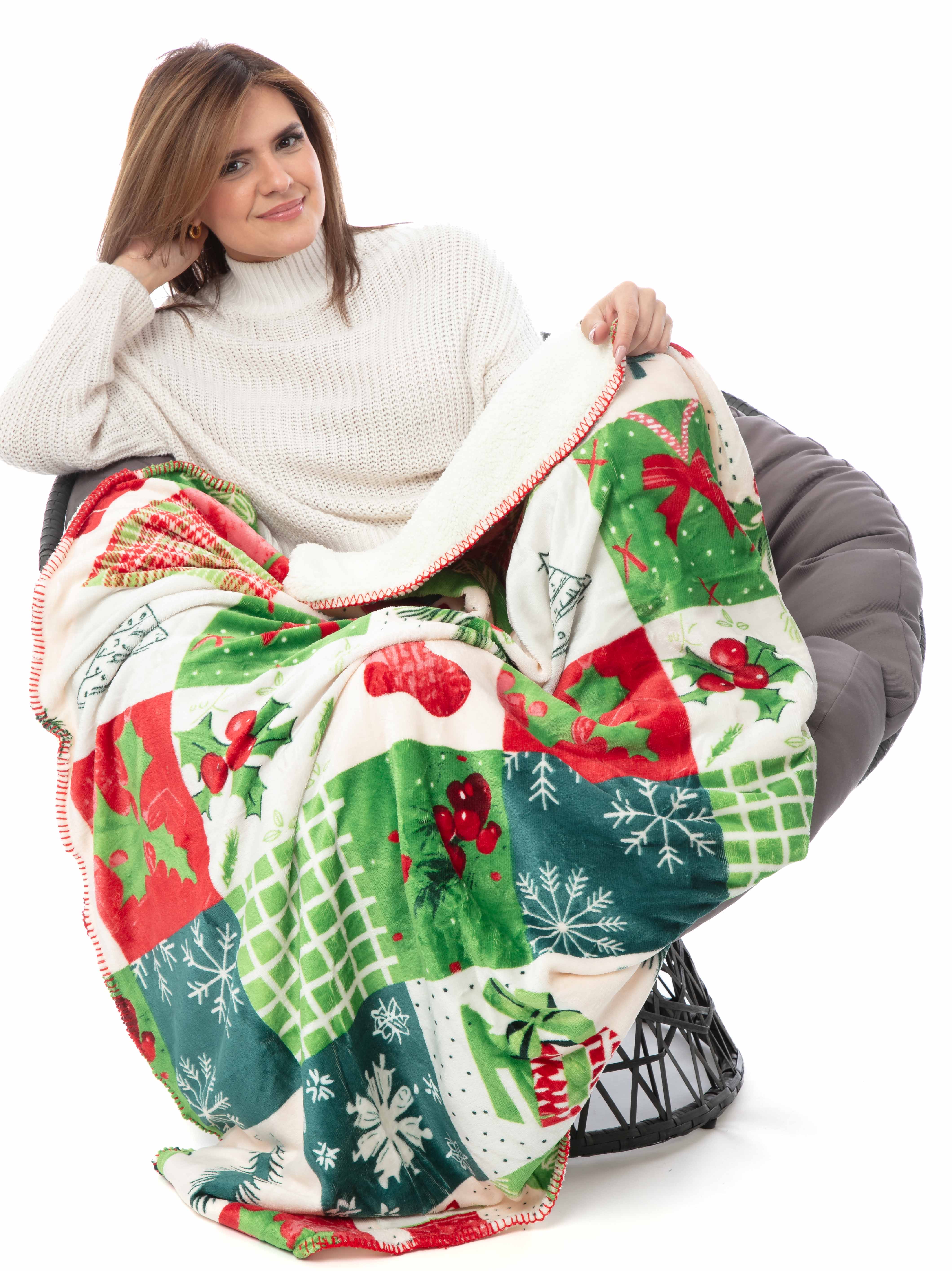 Enchanted Christmas - Sherpa Blanket - Image 3