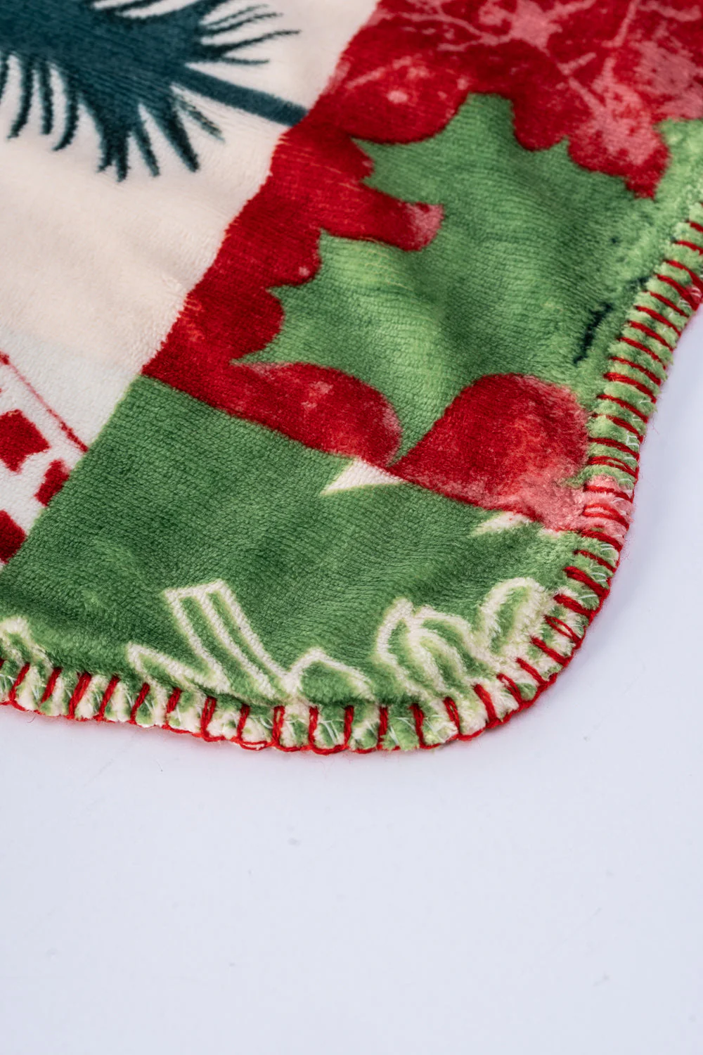 Enchanted Christmas - Sherpa Blanket - Image 8