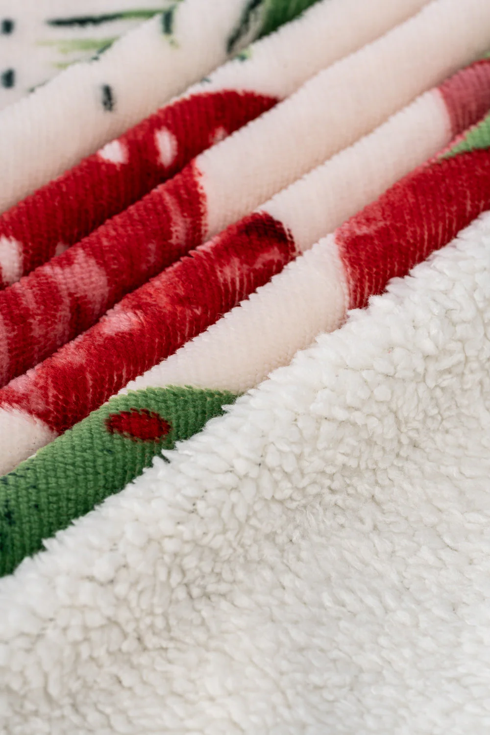 Enchanted Christmas - Sherpa Blanket - Image 9