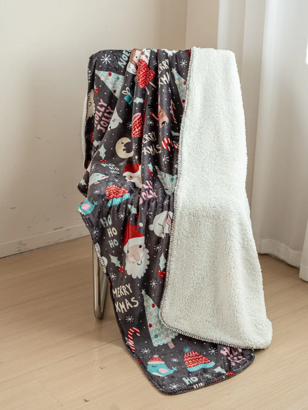 Holly Jolly Xmas - Sherpa Blanket - Image 5