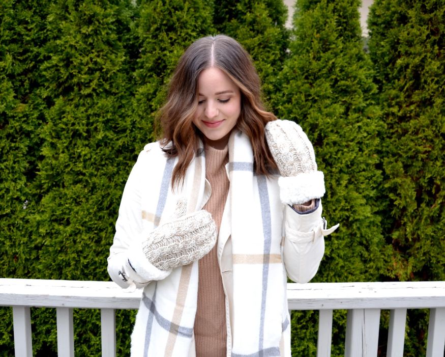White - Cozy Lined Mittens - Image 8